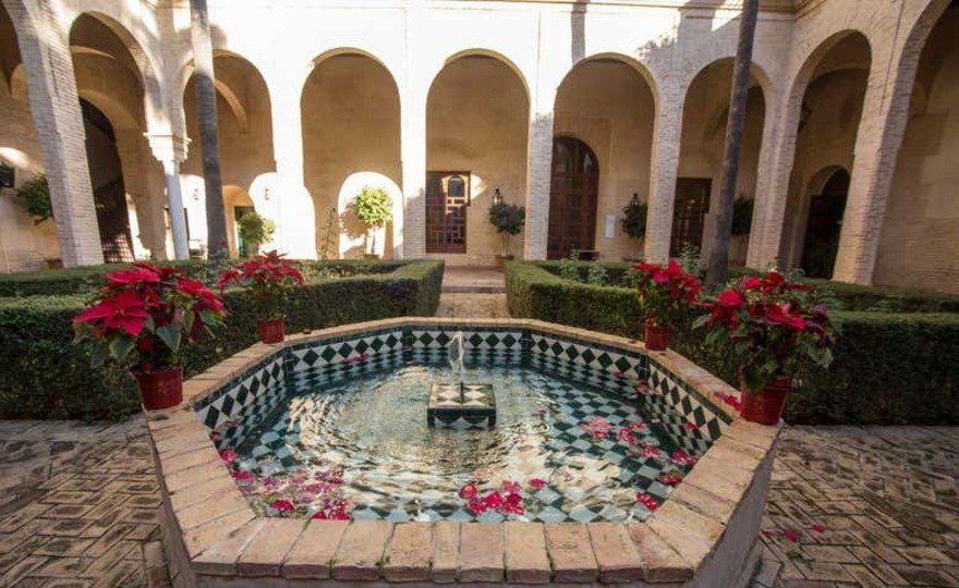 Visita guiada por el Palacio de las Dueñas