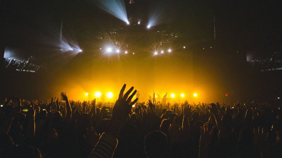 Boombastic Winamax presenta Yandel Sinfónico en Icónica Sevilla