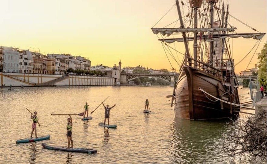 Alquiler de equipo de paddle surf en Sevilla