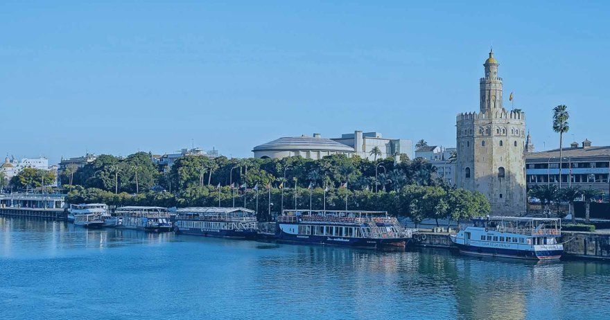 Cruceros Torre del Oro