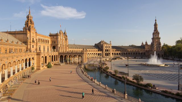 Visitas guiadas para redescubrir la Sevilla de 1929 a pie de Parque de María Luisa