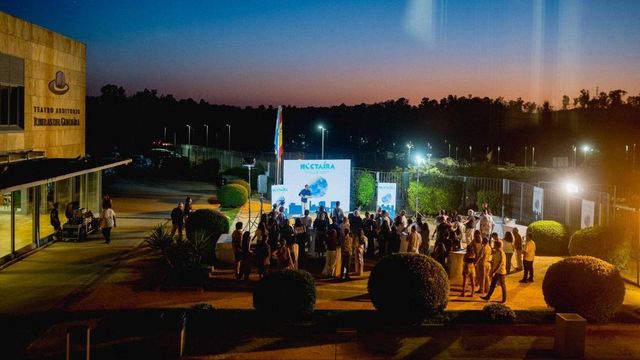 Noctaíra celebra diez años iluminando las noches de Alcalá