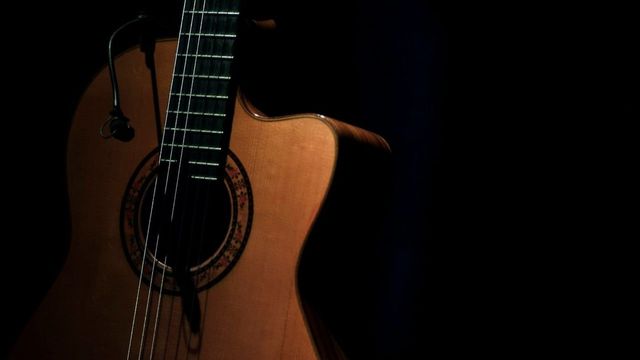 Antología Chirigota del Endrina llega a Cuatro Gatos con humor afilado y aire de carnaval