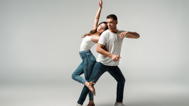 Sevilla danza: un viaje por la expresión y el movimiento